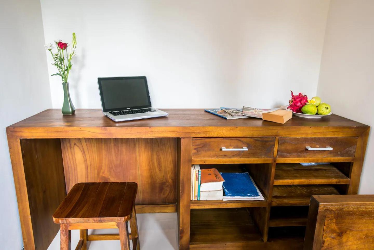 Compact Magic 2-floor 4bdr House With Yoga Terrace Pousada