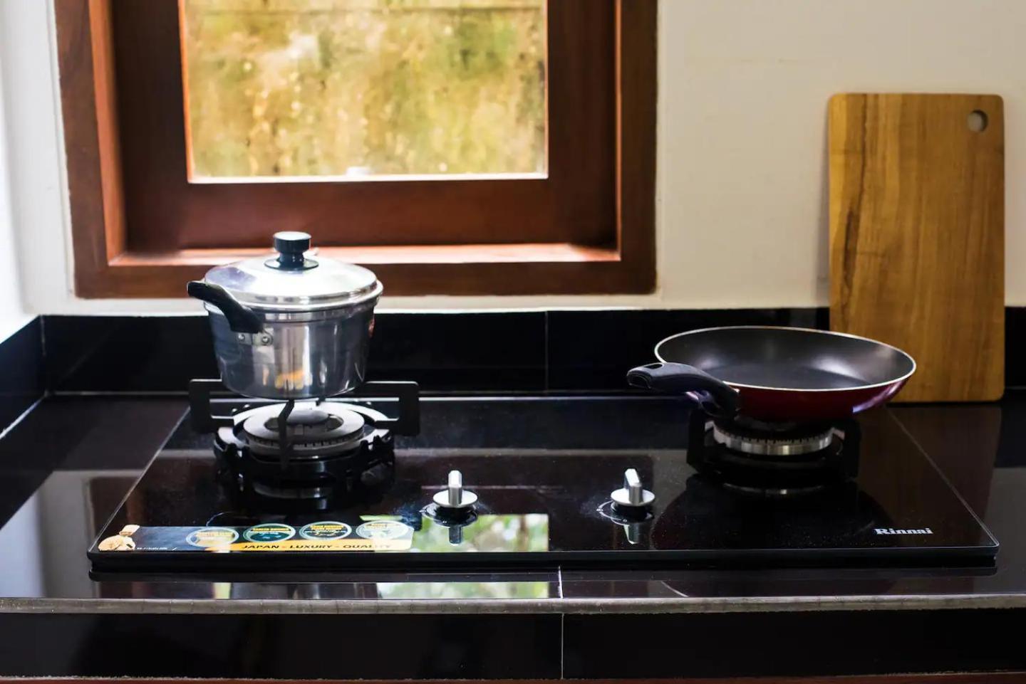 Villa Compact Magic 2-floor 4bdr House With Yoga Terrace Ubud (Bali)